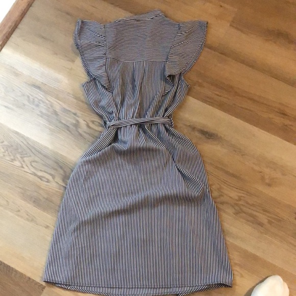 Sleeveless Dress - Picture 3 of 3